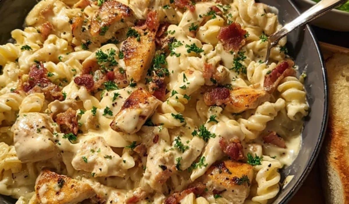 Chicken Bacon Ranch Pasta creamy bowl