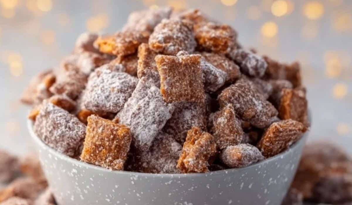Butterfinger Puppy Chow snack mix
