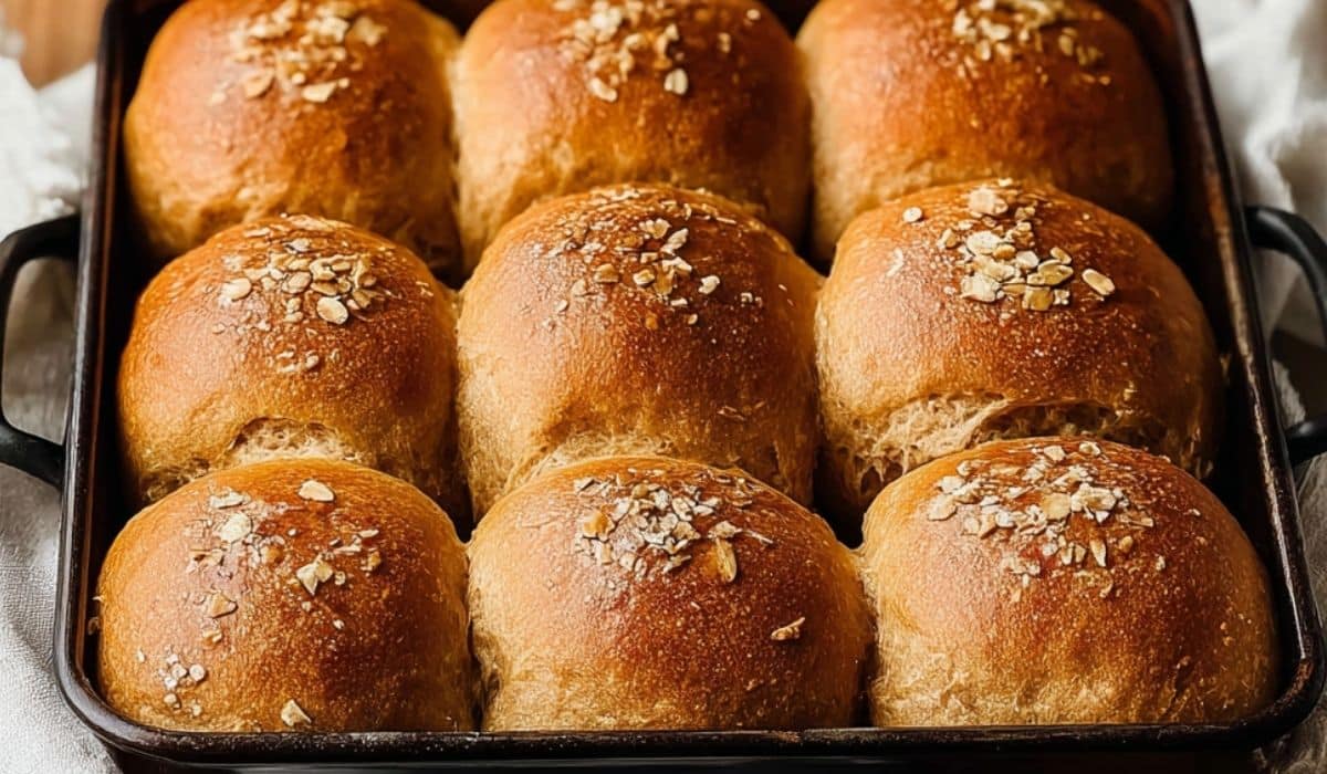 oatmeal molasses dinner rolls fresh baked